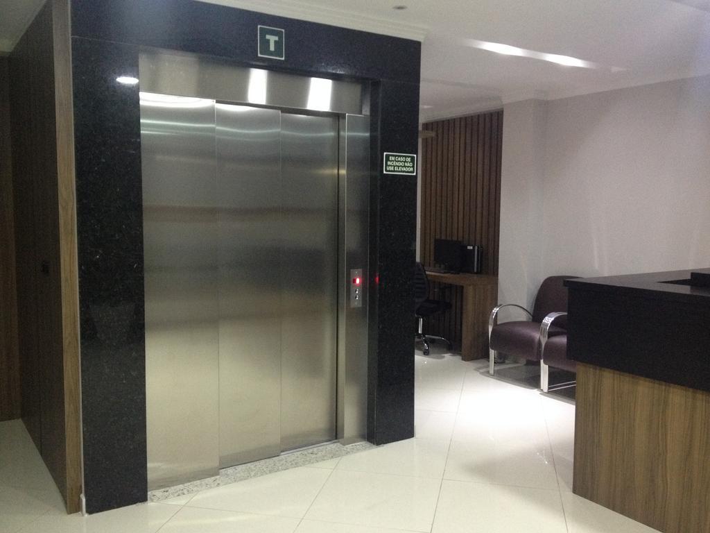 Sokulski Flat Hotel E Restaurante Araucária Kültér fotó